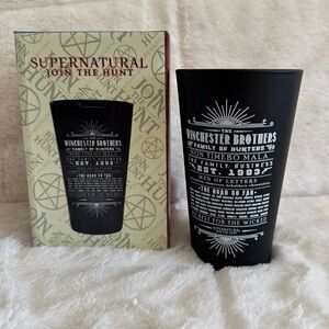Supernatural Culturefly Winchester Brothers Pint Glass NIP